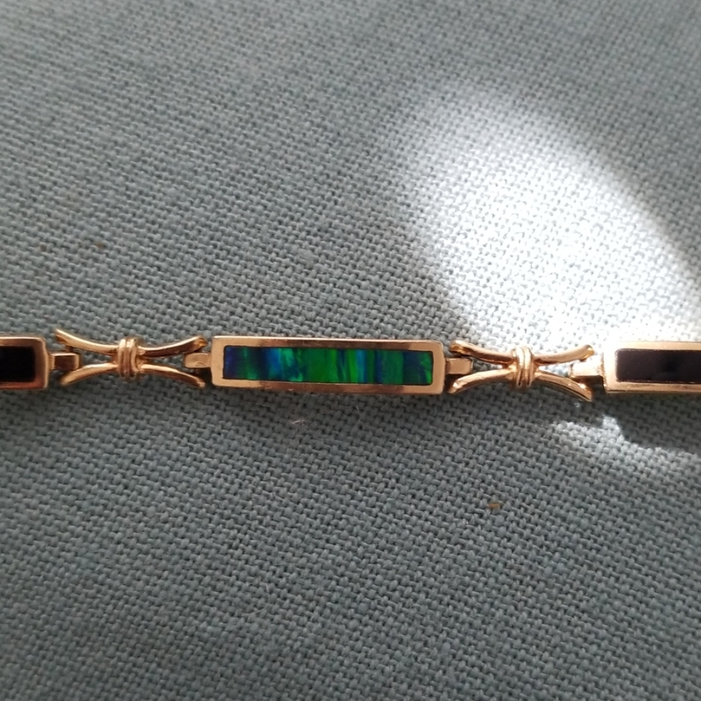 Beautiful Opal/Onyx Bracelet - Picture 3 of 5